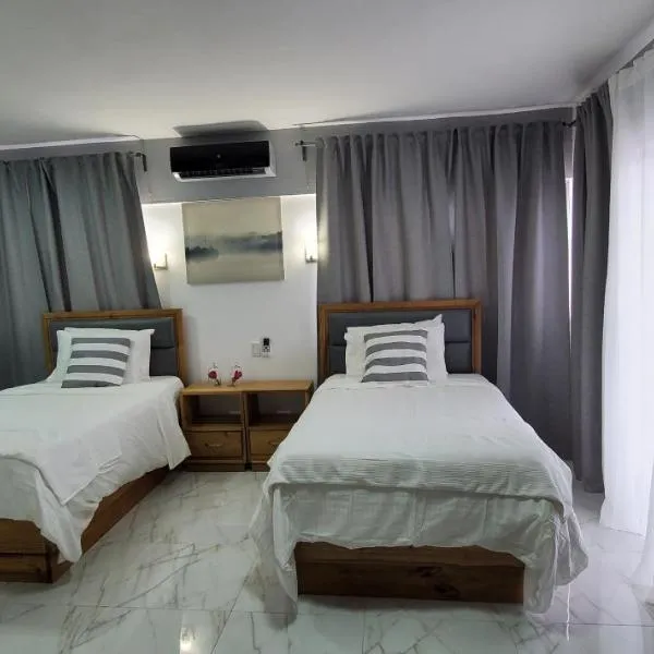 Boca Grande Hotel Suites，位于Cuevas的酒店