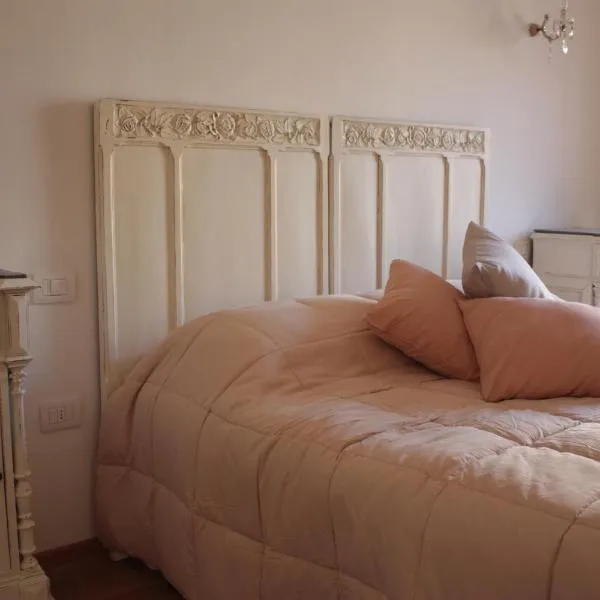 阿科珀力诺里旅馆，位于福利尼奥的酒店