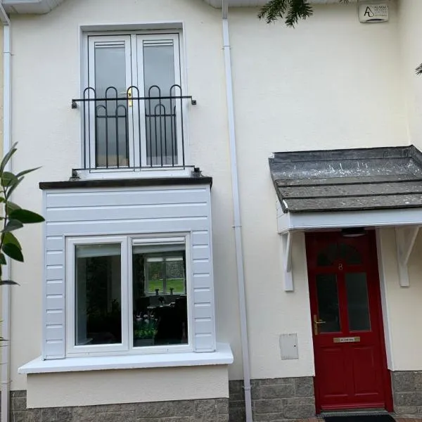 Two Bedroom Town House Beside The River Barrow，位于阿赛的酒店