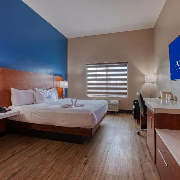 The Azure Hotel，位于Sonora Town的酒店