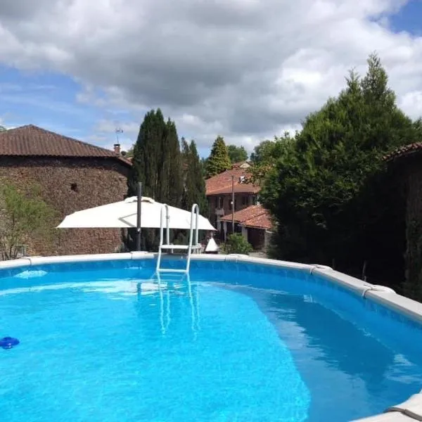 Le Jolie Grenier a Foin，位于Saulgond的酒店