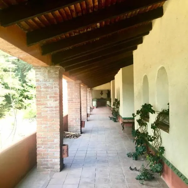 Rancho Cumbre Monarca，位于Mineral de Angangueo的酒店