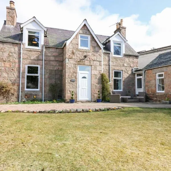 Gairnlea House，位于巴拉特的酒店