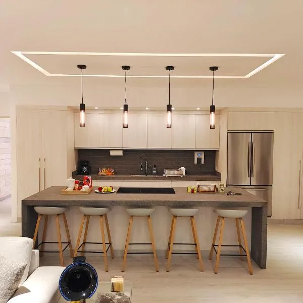 1st Luxury Warehouse，位于坎昆的酒店