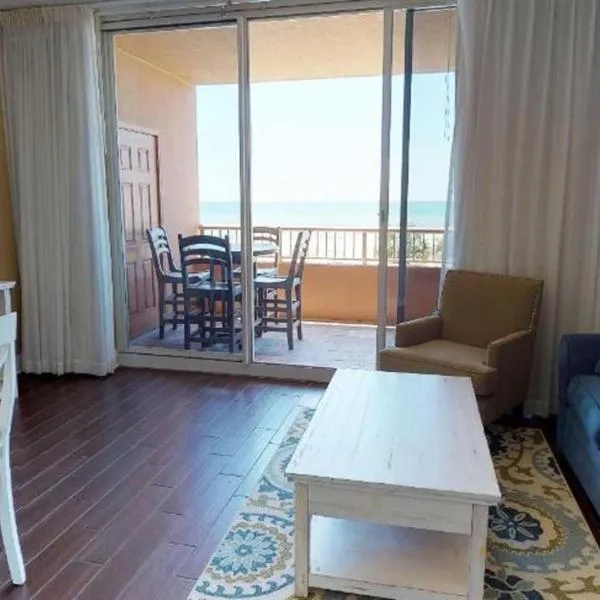 The Beach Club 609A，位于Gulf Highlands的酒店