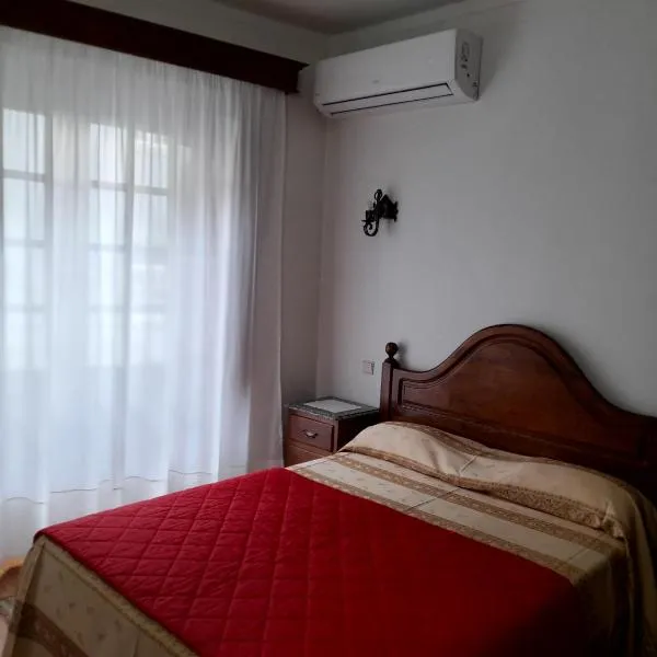 Residencial das Trinas 2，位于吉马良斯的酒店
