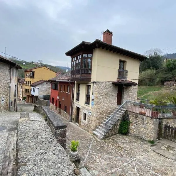 Casa Triana, lugar idóneo para 4 o 6 huéspedes.，位于因菲耶斯托的酒店