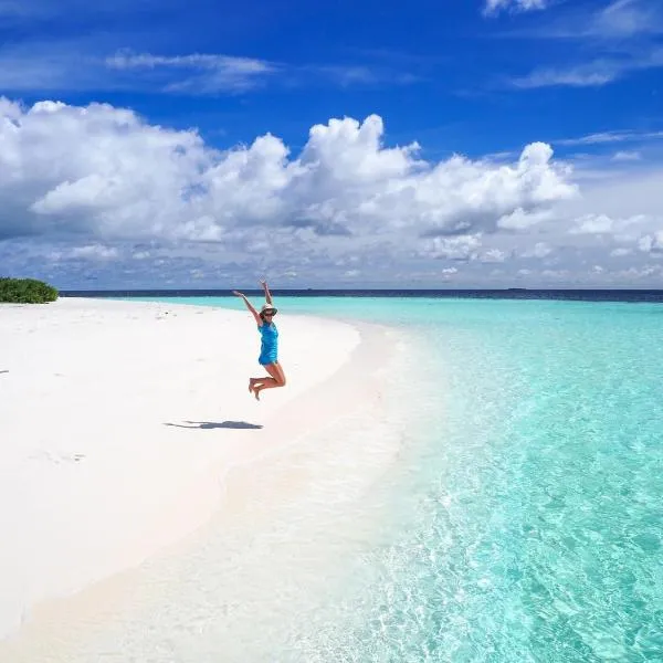 Coral Beach Maldives，位于阿沙格岛的酒店