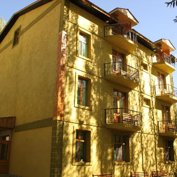 Pamir Alibaba Hotel，位于Khorog的酒店