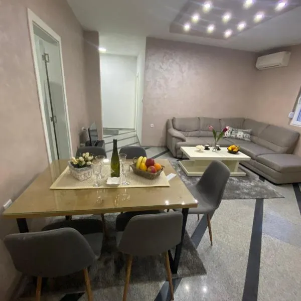 Apartman Glišić 2，位于Jasikovice的酒店