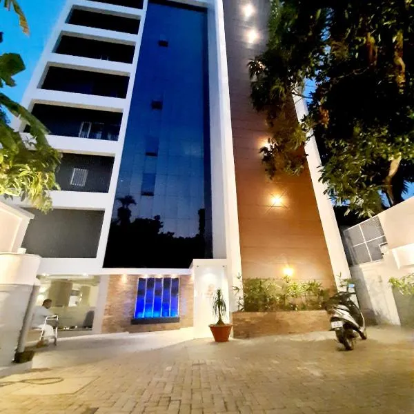 Iswarya Residency，位于Pāmbādi的酒店