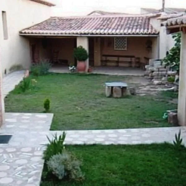 Casa Rural La Paloma - Zamora，位于Manganeses de la Lampreana的酒店