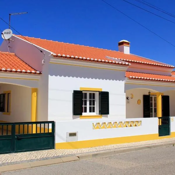 AL Casa das Andorinhas，位于赞布热拉-杜马尔的酒店