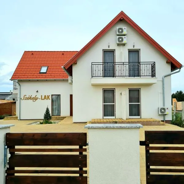 Székely-Lak Apartman Hegykő，位于Fertőszéplak的酒店