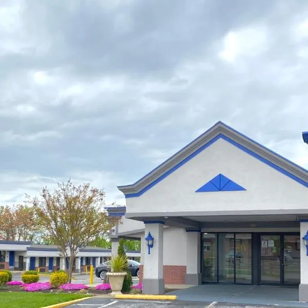 Travelodge by Wyndham Laurel Ft Meade Near NSA，位于Odenton的酒店