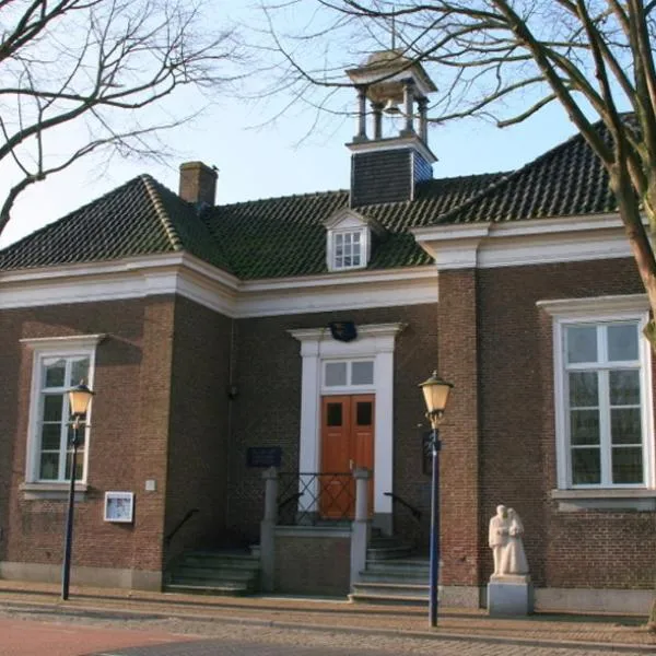 Boetiekhotel Ons Oude Raadhuis digitaal inchecken，位于Zevenhuizen的酒店