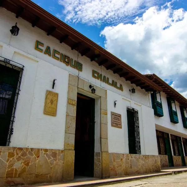 Hotel Cacique Chalalá，位于Charalá的酒店