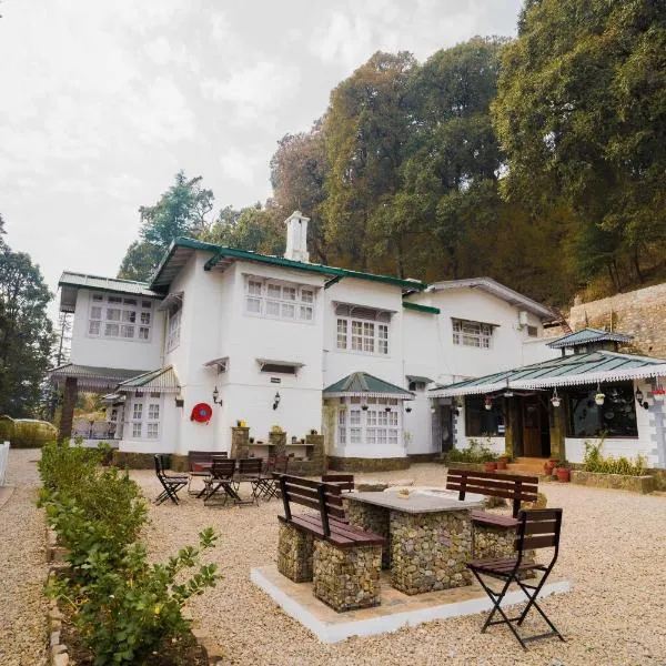 Bhikampur Lodge By Nine Hotels，位于奈尼塔尔的酒店