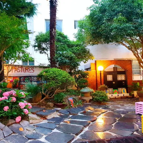 Gallery Family Hotel，位于木浦市的酒店