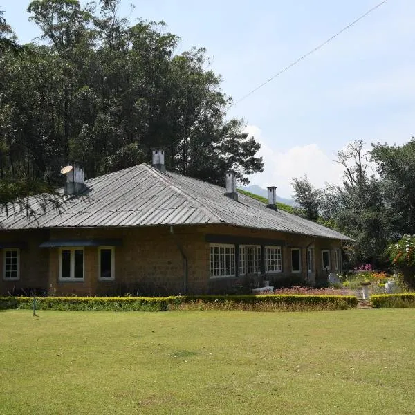 Ama Stays and Trails Tea Estate Bungalows , Munnar，位于蒙纳的酒店