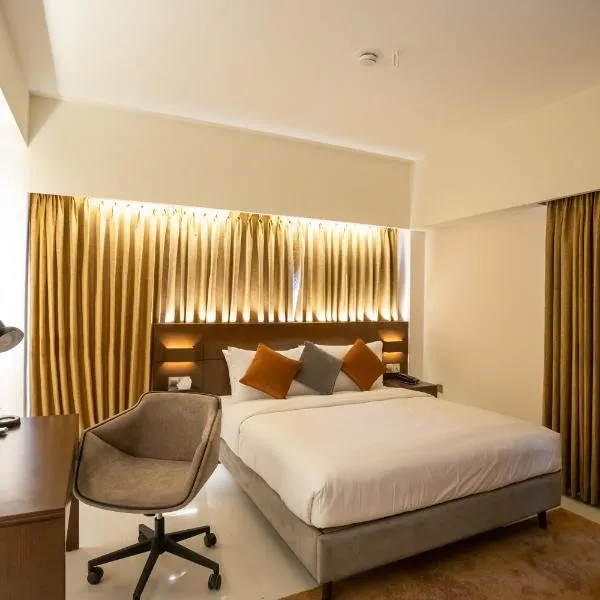 Jatra Flagship Khulna City Centre，位于Khulna的酒店
