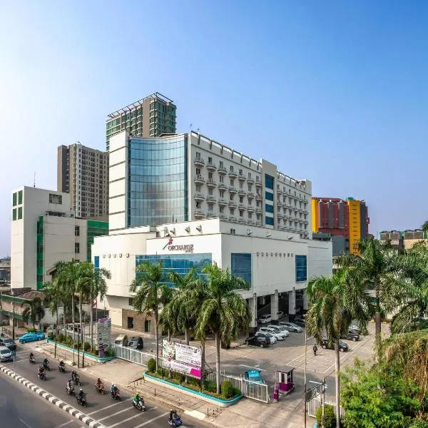 Orchardz Hotel Industri Jakarta Kemayoran，位于雅加达的酒店