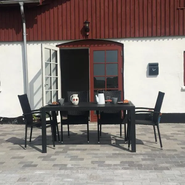 Vita og Pouls Gård - Guesthouse，位于Kirke-Hvalsø的酒店