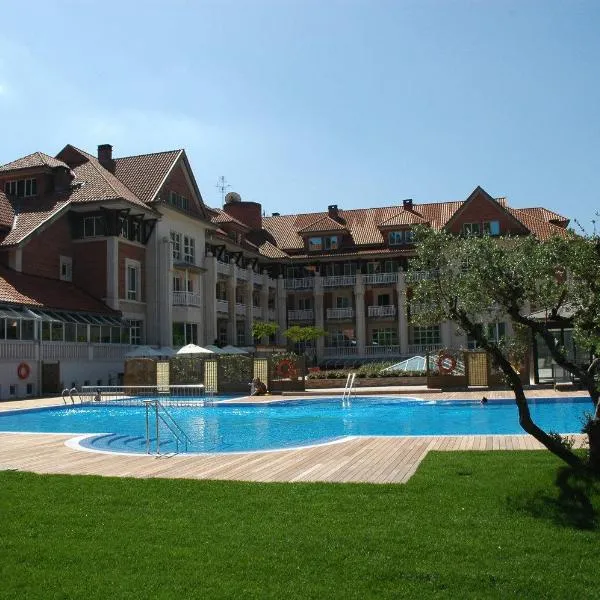 普恩特维斯戈水疗大酒店，位于洛斯科拉莱斯-德布埃尔纳的酒店