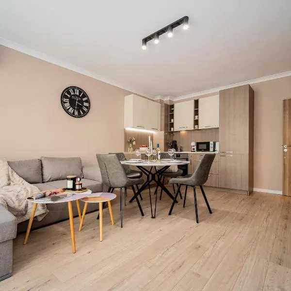 Comfy luxury center apartment，位于瓦尔纳的酒店