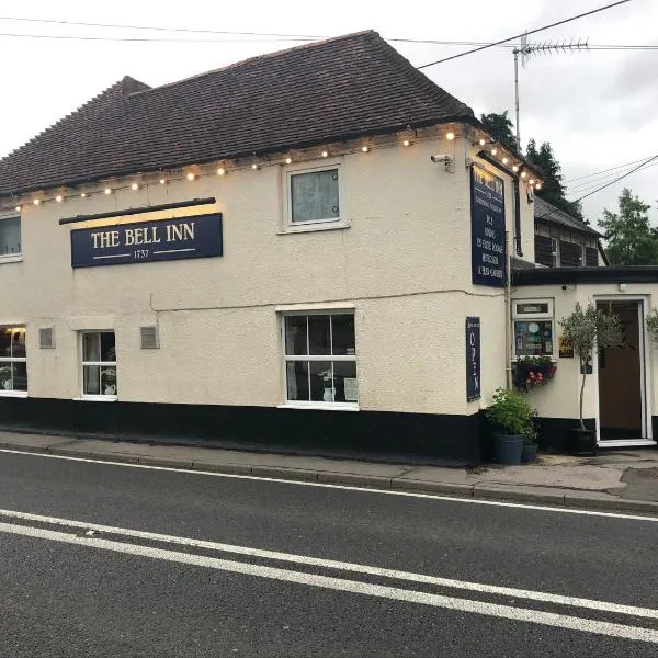 The Bell Inn，位于埃姆斯伯里的酒店