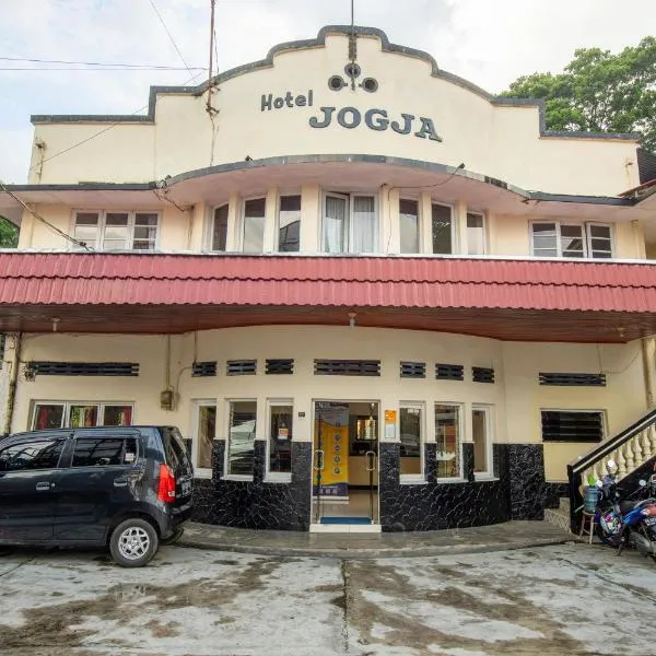 Hotel Jogja Bukittinggi，位于武吉丁宜的酒店