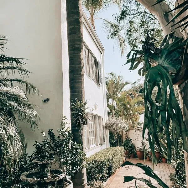 Battiss Guest House，位于比勒陀利亚的酒店