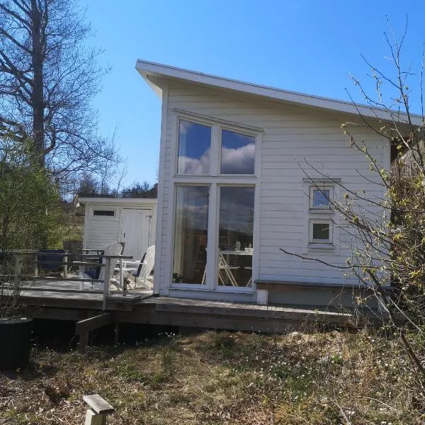 Åsarna Hills Holiday Home Stillingsön，位于Buvik的酒店