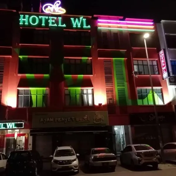 WL HOTEL，位于Kampung Baharu Sungai Buluh的酒店