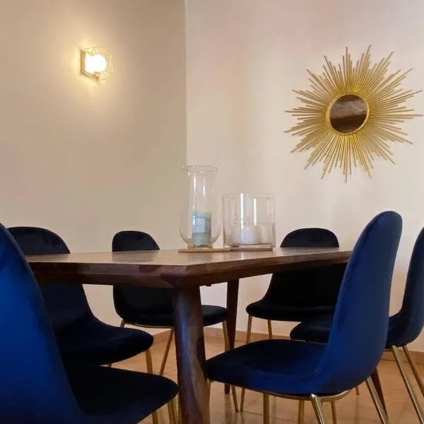 Très beau appartement au centre historique de Riez，位于里耶的酒店