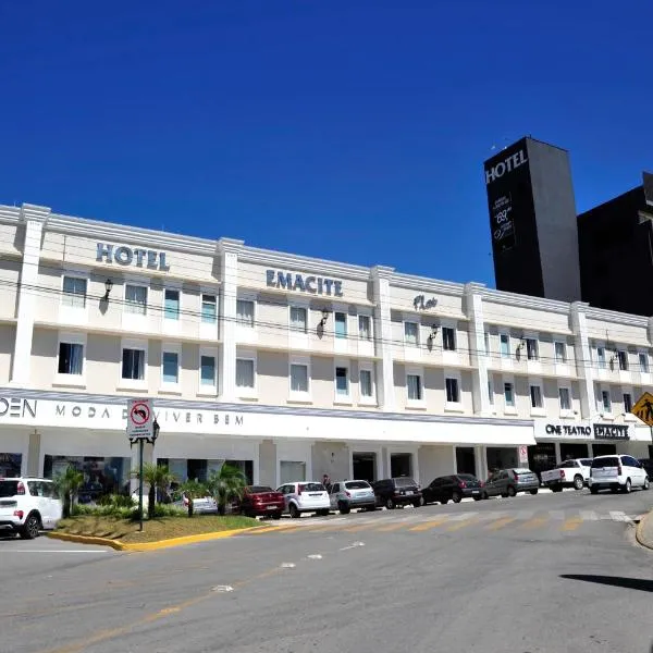 Hotel Emacite Flex，位于Rio Negro的酒店