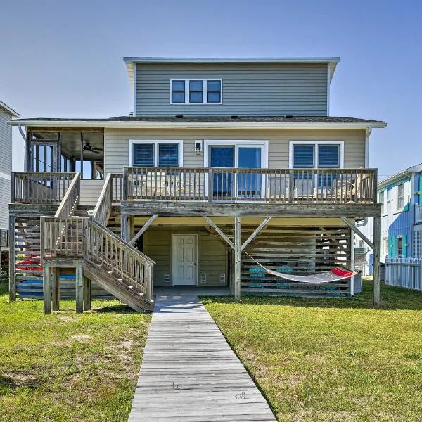 OBX Getaway with Boat Dock on Colington Harbour，位于斩魔山的酒店