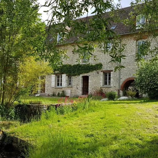 Moulin de Giboudet Chambres d'hôtes，位于Le Coudray的酒店