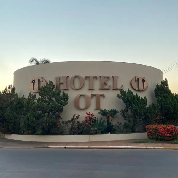 OT酒店，位于特雷斯拉瓜斯的酒店