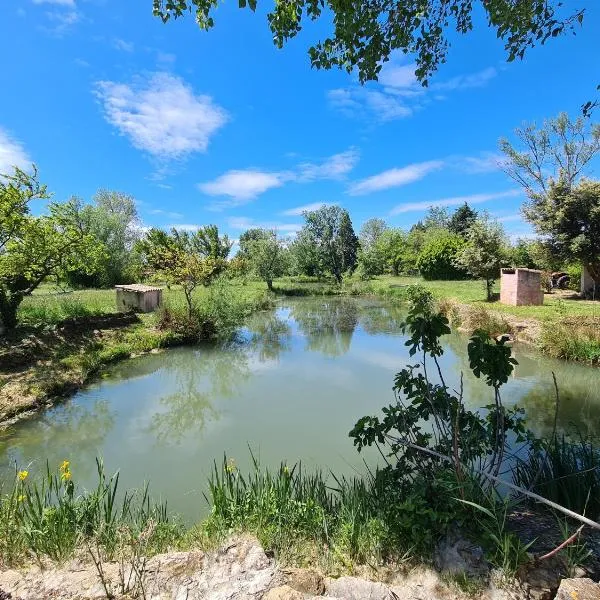 Les Buisses en Provence，位于皮奥伦克的酒店