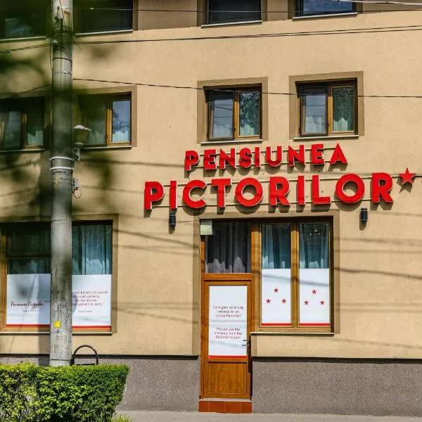 Pensiunea Pictorilor，位于Şişeşti的酒店