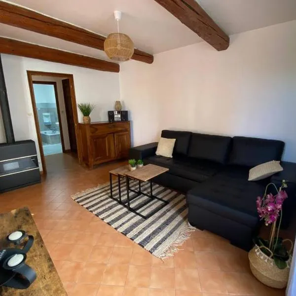 Maison de village Chez Mima Valensole，位于瓦朗索尔的酒店