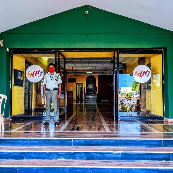 马普沙旅馆，位于Macasana的酒店