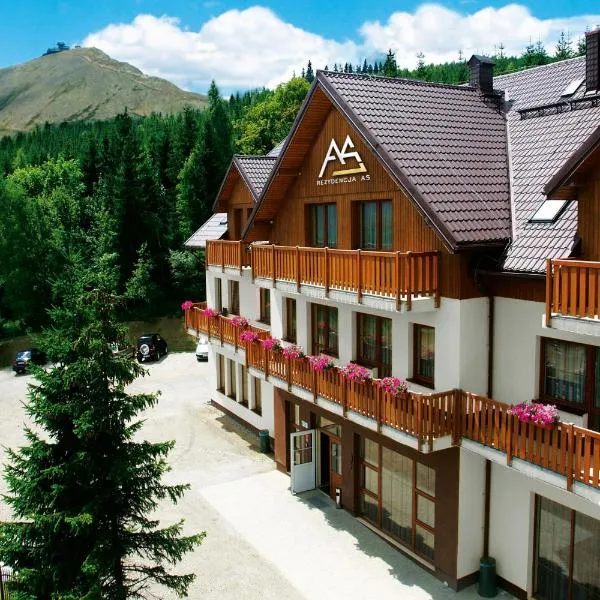 Hotel Rezydencja AS & Spa-Najwyżej w Karpaczu，位于科瓦雷的酒店