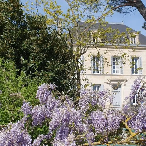 Le Logis d'Epargnes B&B and Gite，位于Chenac Saint Seurin D'uzet的酒店