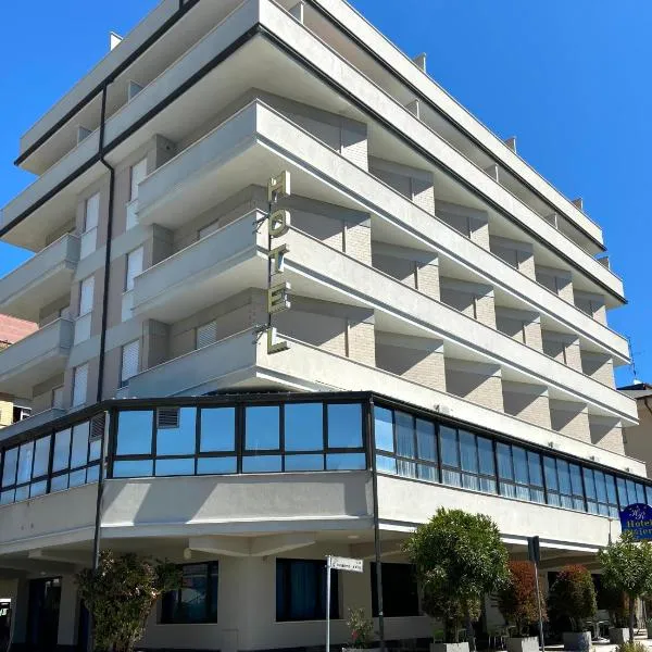 Hotel Riviera，位于Campofilone的酒店