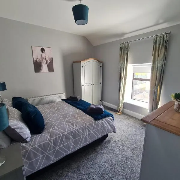 AMY'S Place Charming 3 Bed House Donegal，位于多尼戈尔的酒店