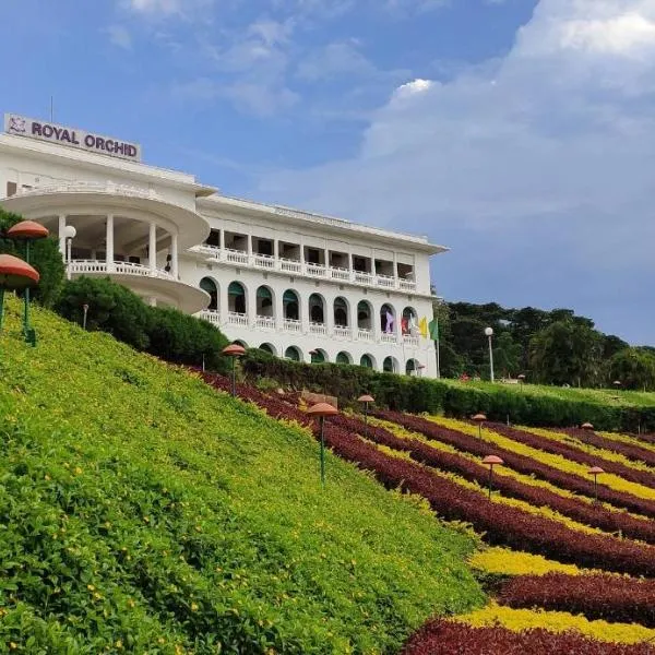 Royal Orchid Brindavan Garden Mysore，位于Krishnarājāsāgara的酒店