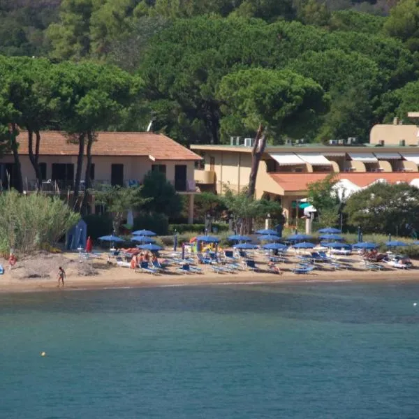 Hotel Voce del Mare，位于SantʼAnna的酒店