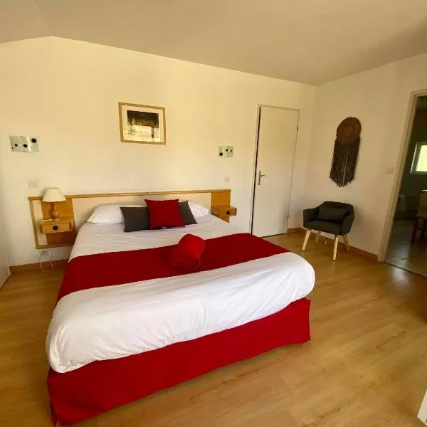 Hotel Restaurant La Dame du Lac，位于蒙夫朗屈安的酒店